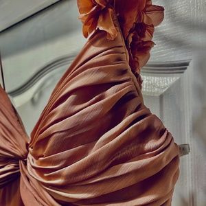 Evening gown /Prom/ Wedding